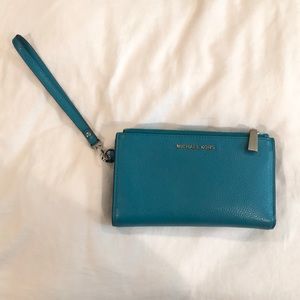 Michael kors teal wristlet wallet